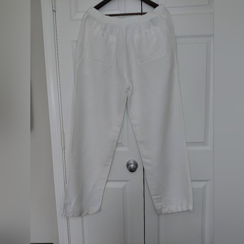 Women's Cubavera White  Linen Blend Size L.